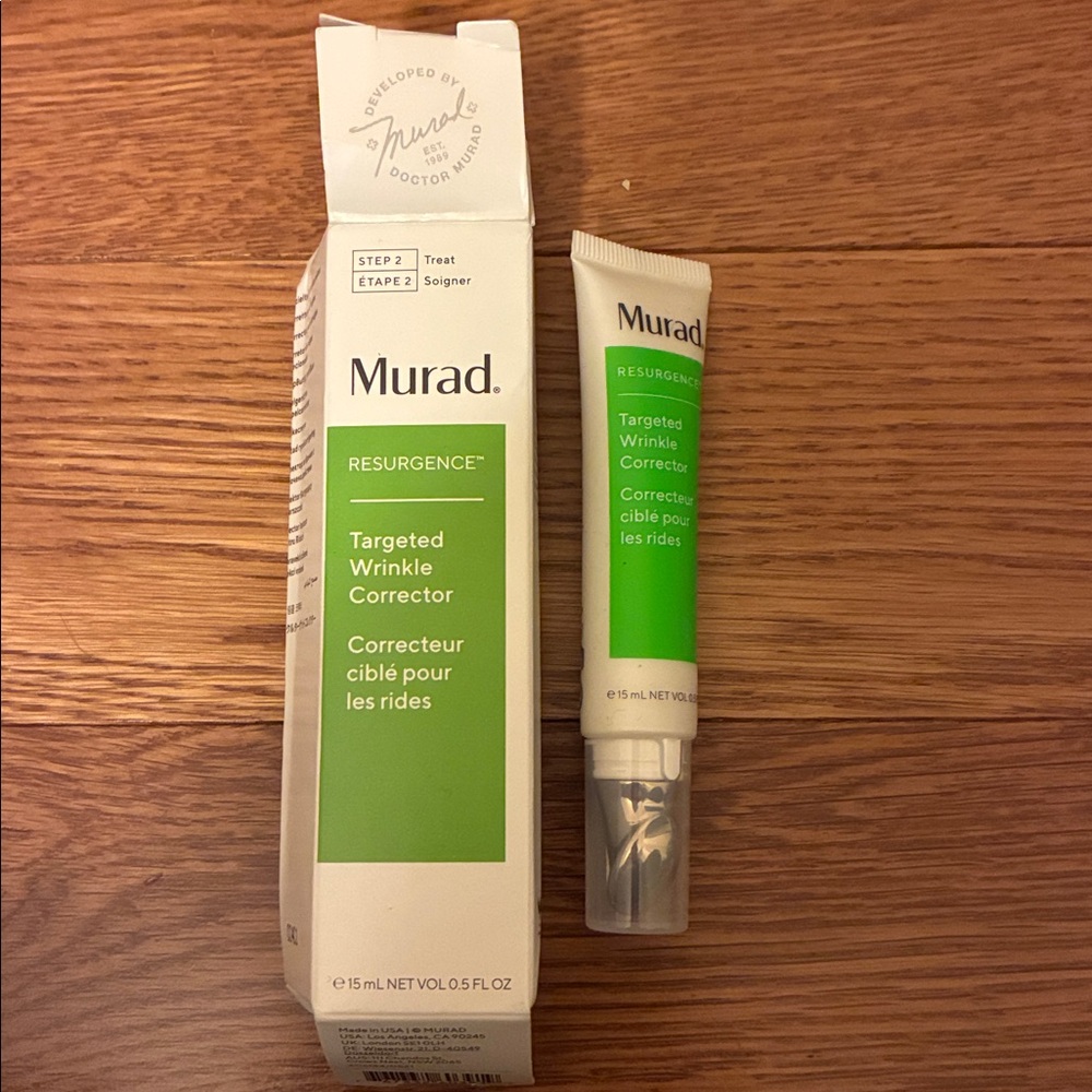 Murad Resurgence Targeted Wrinkle Corrector 15ml box totally crushed